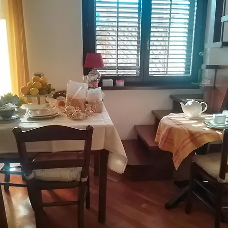 Apartment Rosie Holiday House Syracuse