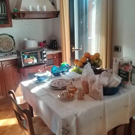 Rosie Holiday House Apartment Syracuse